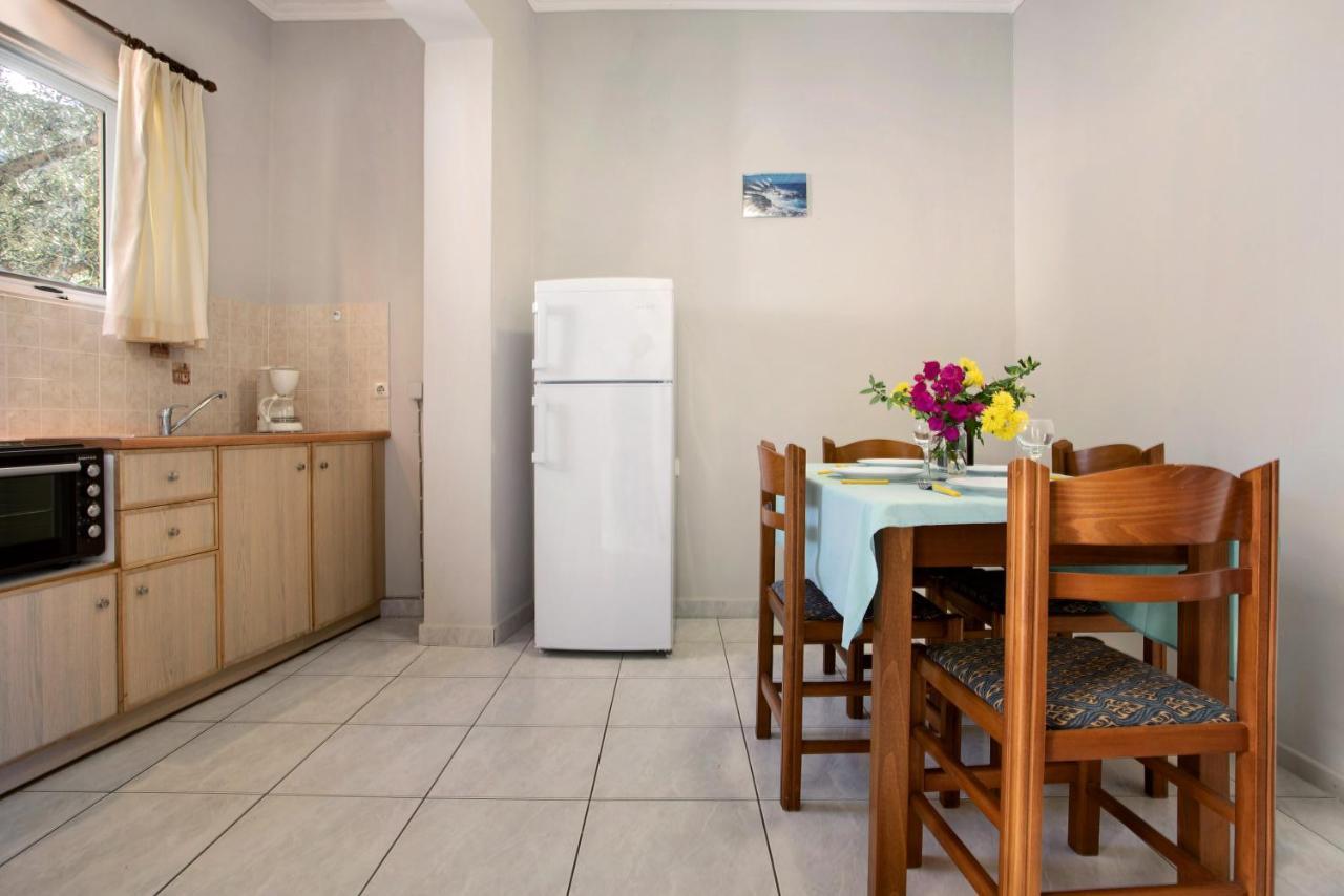 Dolphin Apartment 8 Kerí Kültér fotó